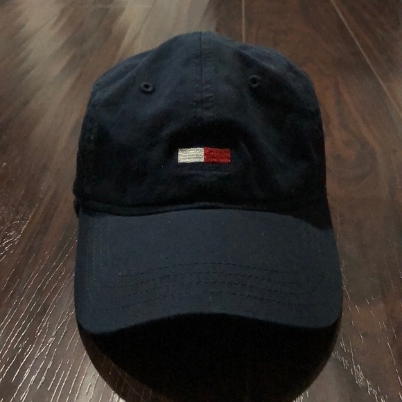 tommy hilfiger Accessories - TOMMY HILFIGER BASEBALL CAP